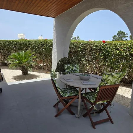 Vakantiehuis Urban Oasis Next To The Paphos