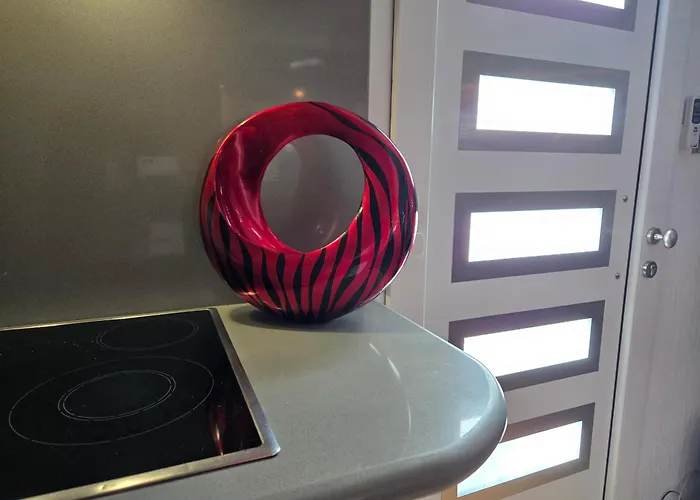 度假居 Urban Oasis Next To The Paphos